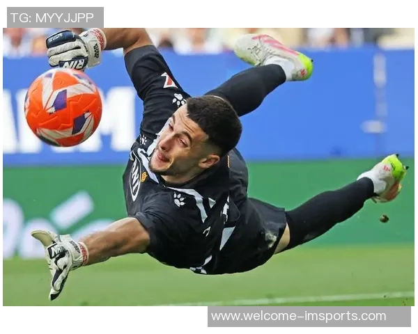 阿斯报导巴萨国王杯门将人选什琴斯尼或将首发特尔施特根缺阵已久